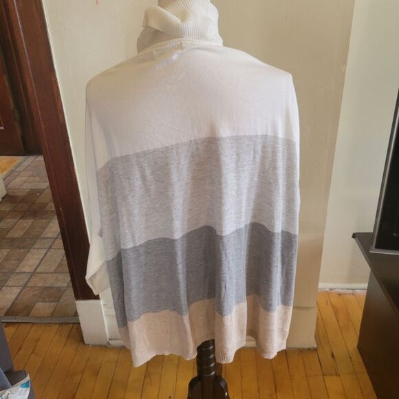Calvin Klein Color Block Dolman Sleeve Turtleneck Sweater Size Small Medium - Picture 4 of 7